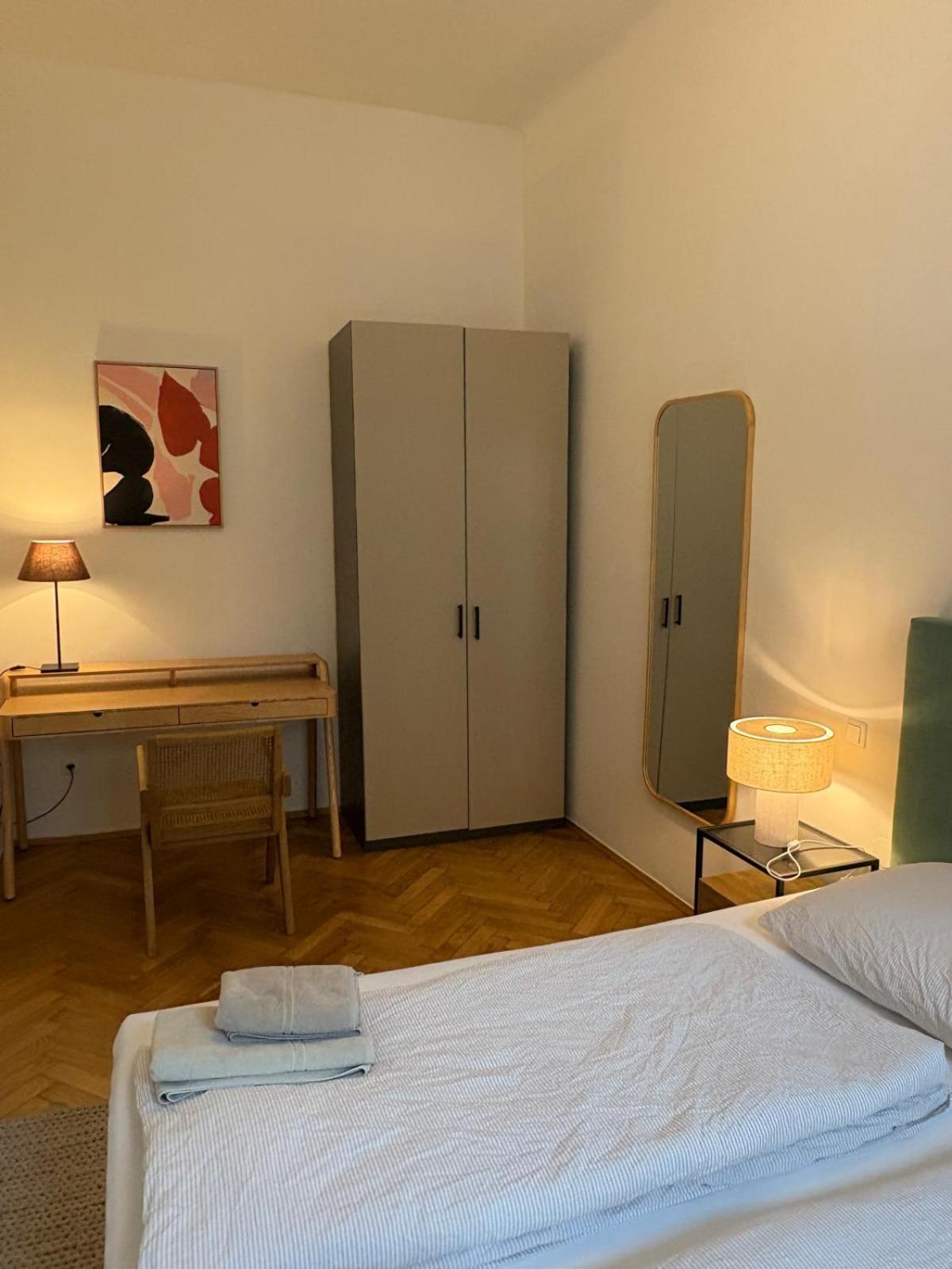 Premium Apartment In Altstadtnaehe Graz Eksteriør bilde